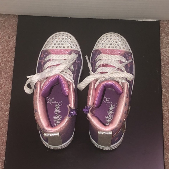 Skechers Twinkle Toes Light Up Hi-Top Sneakers - Picture 6 of 8